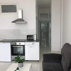 Hills - 2 Bedroom With Ocean Views And Air-condition A Apartamento